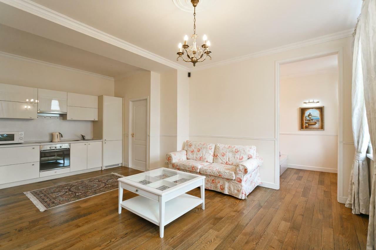 Royal Rent Minsk Leilighet Eksteriør bilde